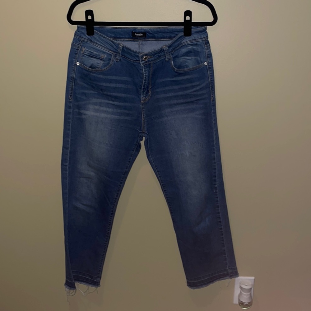 Kensie | Cropped Jeans Size 30